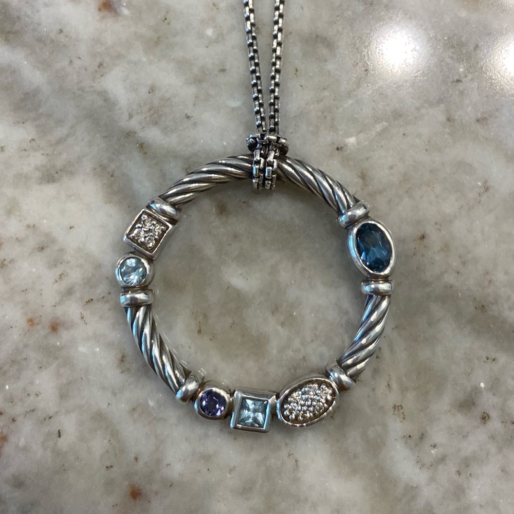 Beautiful David Yurman confetti necklace